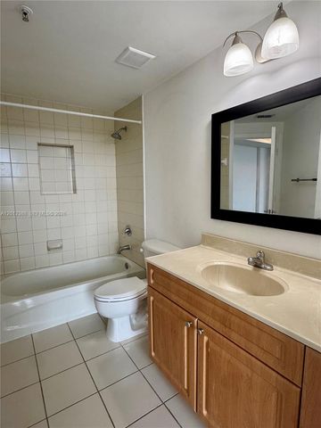 2600 SW 27th Ave 902, Miami, FL 33133