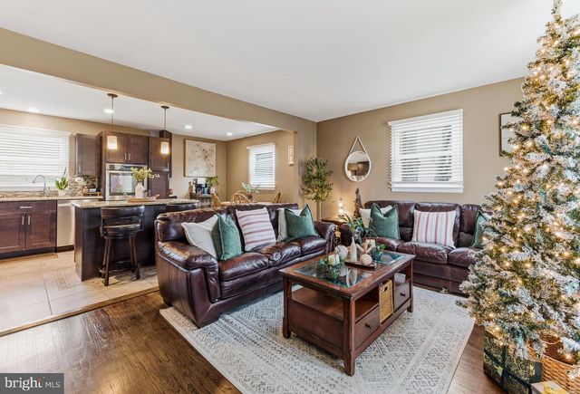 231 FRANKFORD AVE, Blackwood, NJ 08012