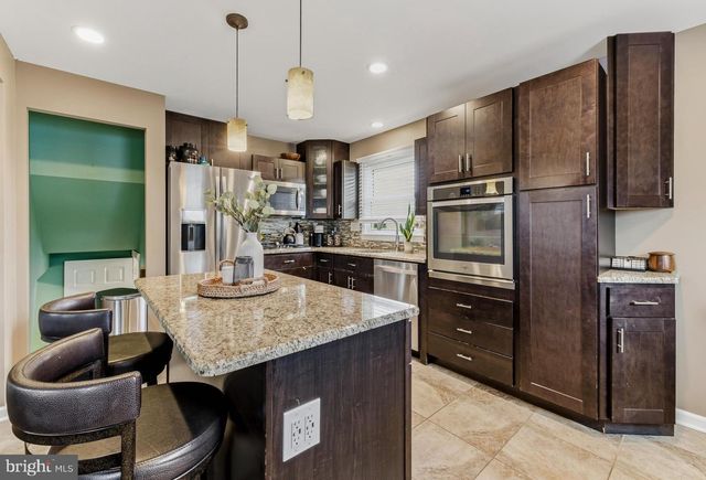 231 FRANKFORD AVE, Blackwood, NJ 08012