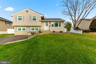 231 FRANKFORD AVE, Blackwood, NJ 08012