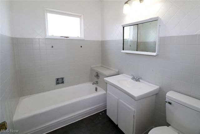 1405 Oregon Avenue, Steubenville, OH 43952