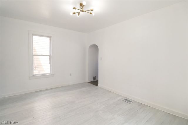 1405 Oregon Avenue, Steubenville, OH 43952
