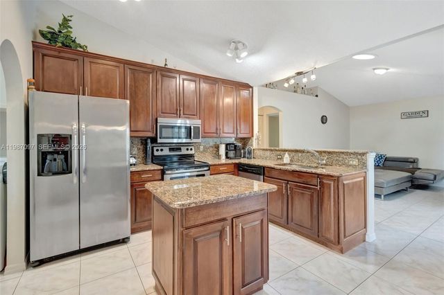 4533 SW Cacao St, Port St. Lucie, FL 34953