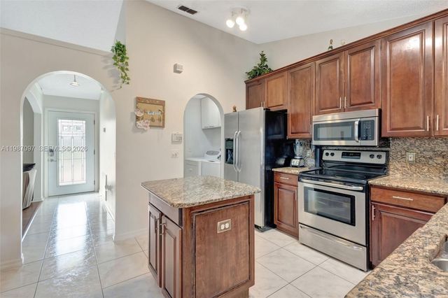 4533 SW Cacao St, Port St. Lucie, FL 34953