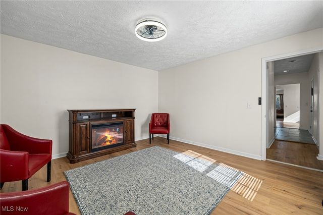 366 Oberlin Avenue, Lorain, OH 44052