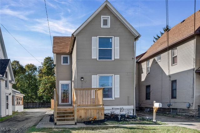 366 Oberlin Avenue, Lorain, OH 44052