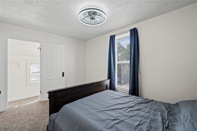 366 Oberlin Avenue, Lorain, OH 44052