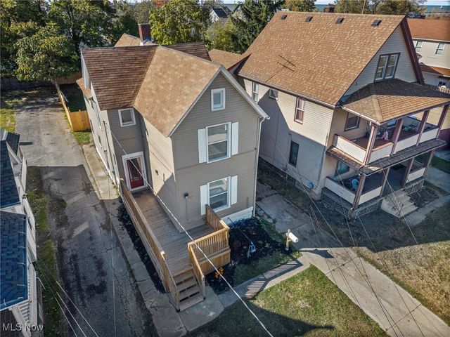 366 Oberlin Avenue, Lorain, OH 44052