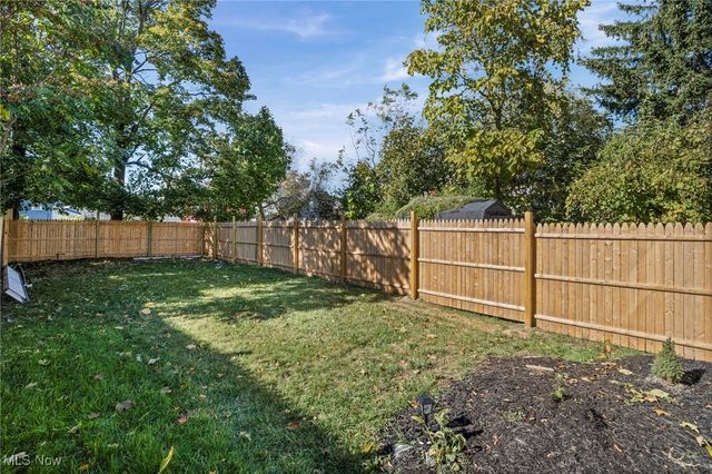 366 Oberlin Avenue, Lorain, OH 44052