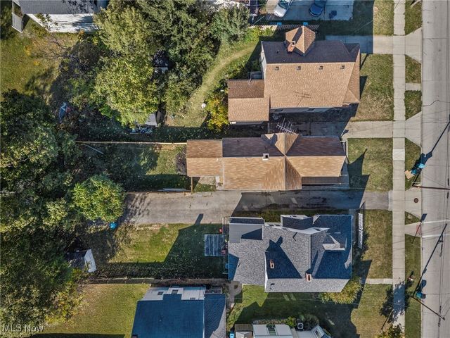 366 Oberlin Avenue, Lorain, OH 44052