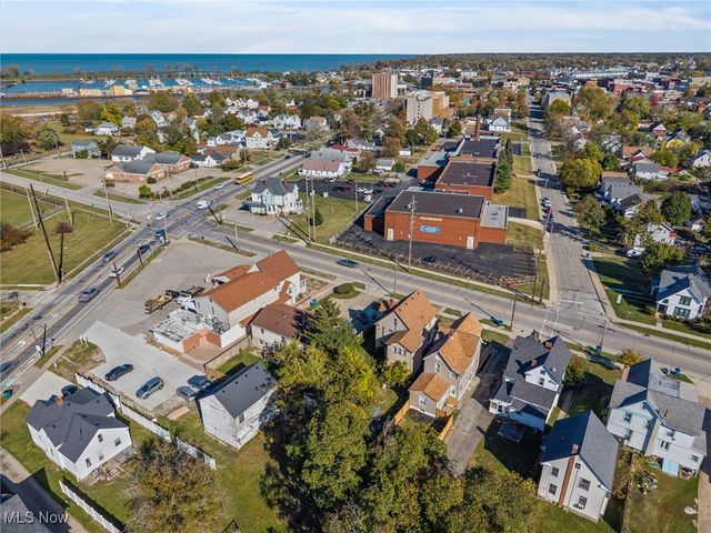 366 Oberlin Avenue, Lorain, OH 44052