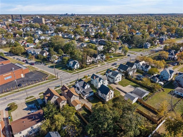 366 Oberlin Avenue, Lorain, OH 44052