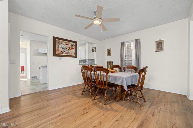 366 Oberlin Avenue, Lorain, OH 44052