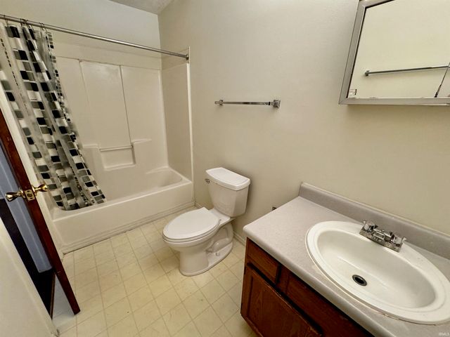 414 W Northlane Drive, Bloomington, IN 47404