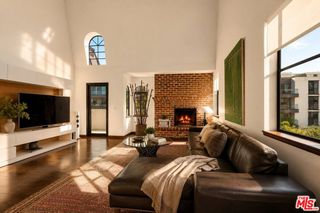 432 S Hamel Road 303, Los Angeles, CA 90048