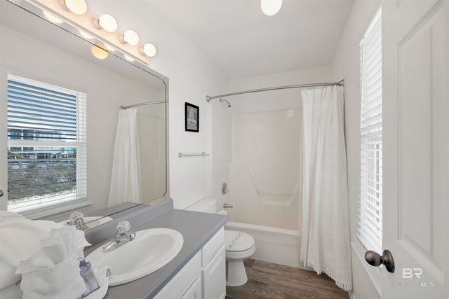 1705 W Beach Boulevard, Gulf Shores, AL 36542