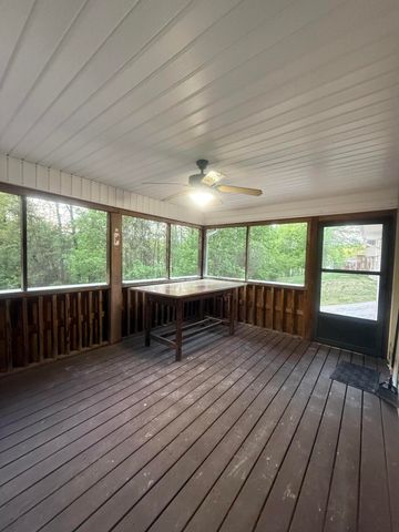131 Golden Pond Road, Monticello, KY 42633