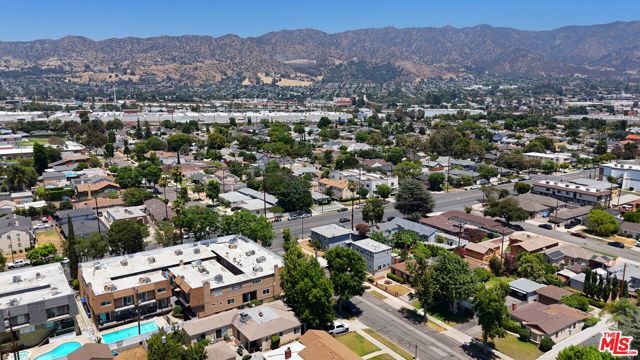 1138 N Parish Place, Burbank, CA 91506