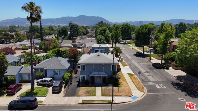 1138 N Parish Place, Burbank, CA 91506