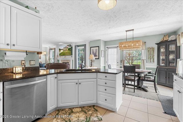 11909 Millstone Drive, Grand Ledge, MI 48837