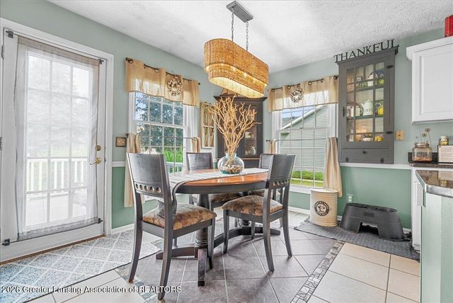 11909 Millstone Drive, Grand Ledge, MI 48837