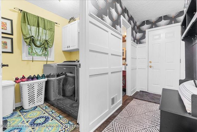 11909 Millstone Drive, Grand Ledge, MI 48837