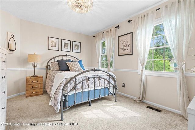 11909 Millstone Drive, Grand Ledge, MI 48837