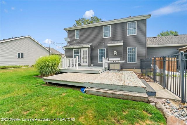 11909 Millstone Drive, Grand Ledge, MI 48837