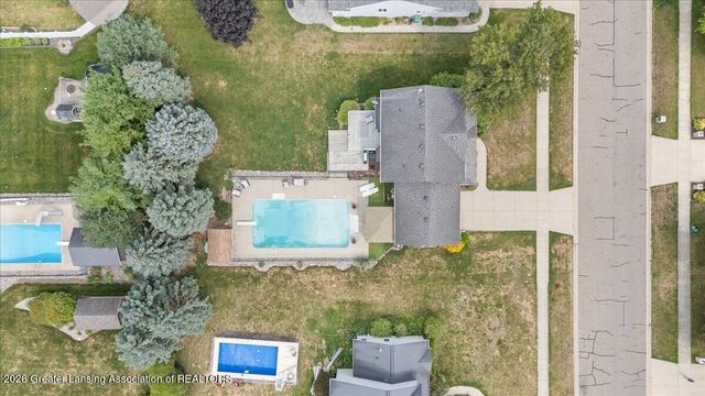 11909 Millstone Drive, Grand Ledge, MI 48837
