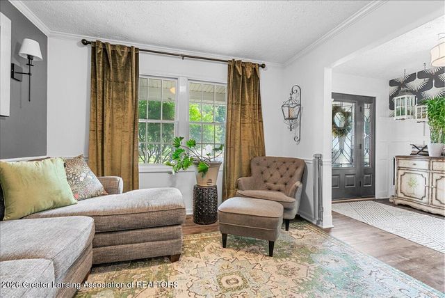 11909 Millstone Drive, Grand Ledge, MI 48837