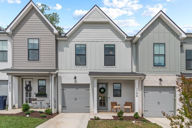 3198 Sassafras Ln, Thompsons Station, TN 37179