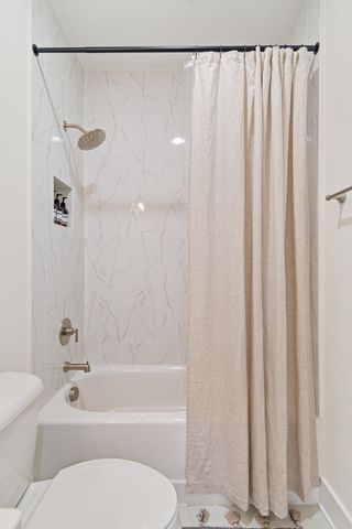 3198 Sassafras Ln, Thompsons Station, TN 37179