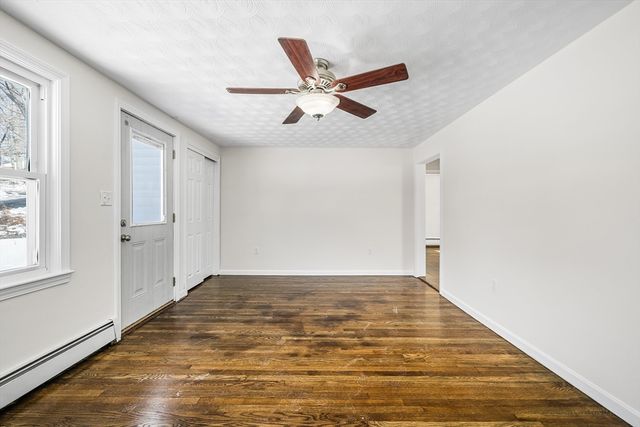 2 Perreault Ave, Billerica, MA 01821