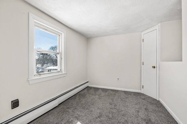 2 Perreault Ave, Billerica, MA 01821