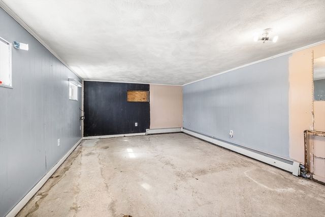 2 Perreault Ave, Billerica, MA 01821