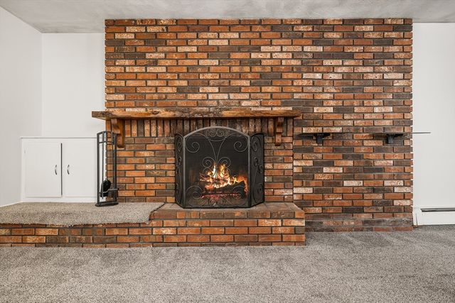 2 Perreault Ave, Billerica, MA 01821