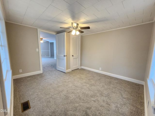 1622 S Brightleaf Boulevard, Smithfield, NC 27577