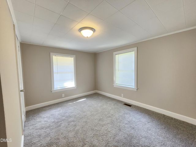 1622 S Brightleaf Boulevard, Smithfield, NC 27577