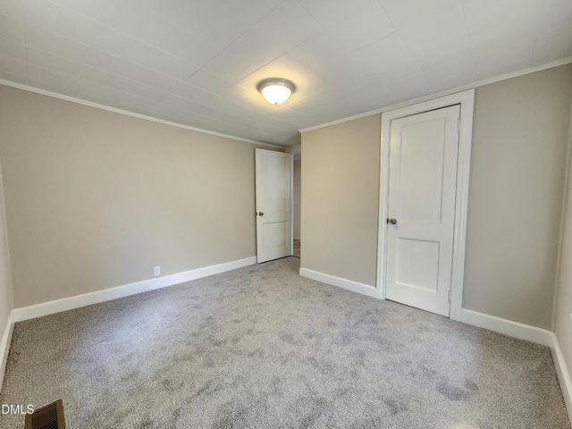 1622 S Brightleaf Boulevard, Smithfield, NC 27577