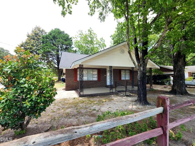 1622 S Brightleaf Boulevard, Smithfield, NC 27577