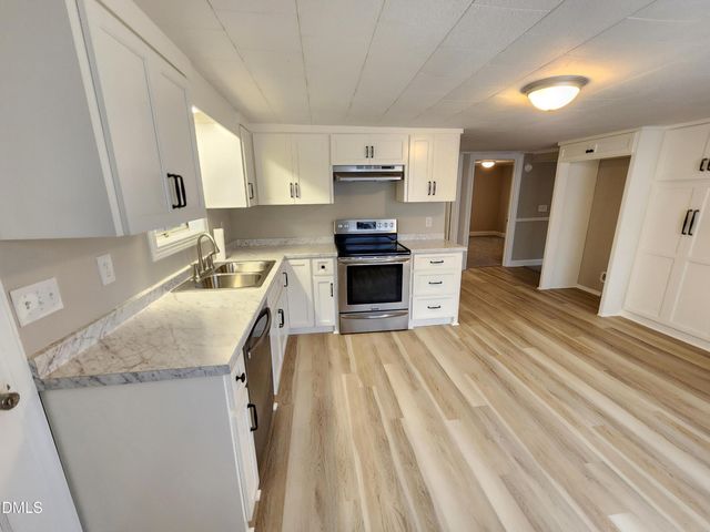 1622 S Brightleaf Boulevard, Smithfield, NC 27577