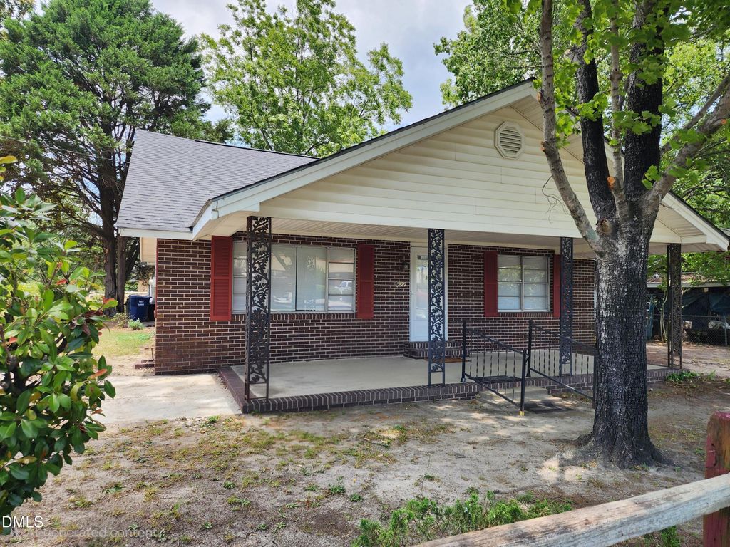 1622 S Brightleaf Boulevard, Smithfield, NC 27577