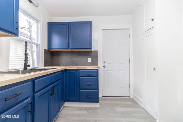 1832 Marne Avenue, Toledo, OH 43613