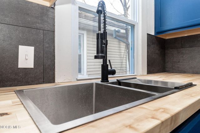 1832 Marne Avenue, Toledo, OH 43613