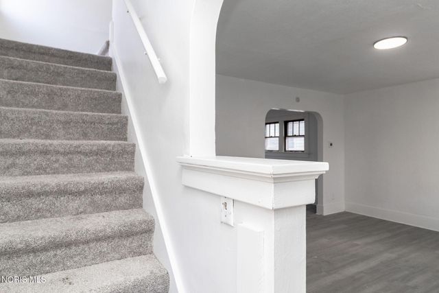 1832 Marne Avenue, Toledo, OH 43613