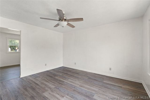202 Whitsett Way, Charlestown, IN 47111