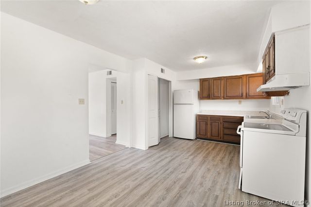202 Whitsett Way, Charlestown, IN 47111