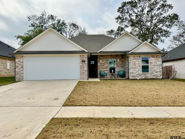 1806 Josh Dr, Whitehouse, TX 75791