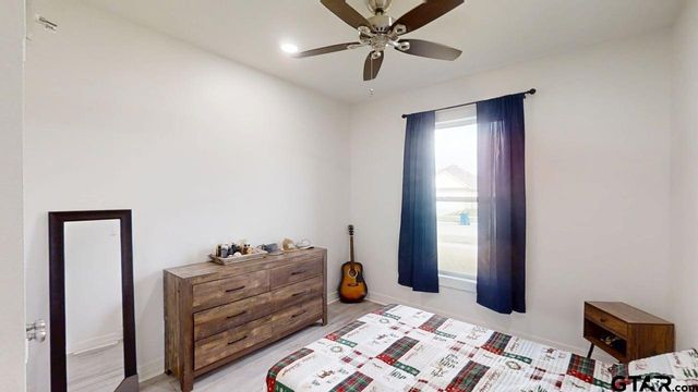 1806 Josh Dr, Whitehouse, TX 75791