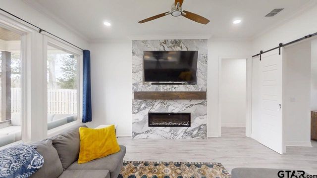 1806 Josh Dr, Whitehouse, TX 75791